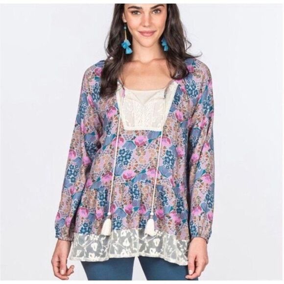 Matilda Jane Tops - LIKE NEW MATILDA JANE MULTICOLOR FLORAL AND LACEY BLOUSE SIZE WOMEN’S MEDIUM